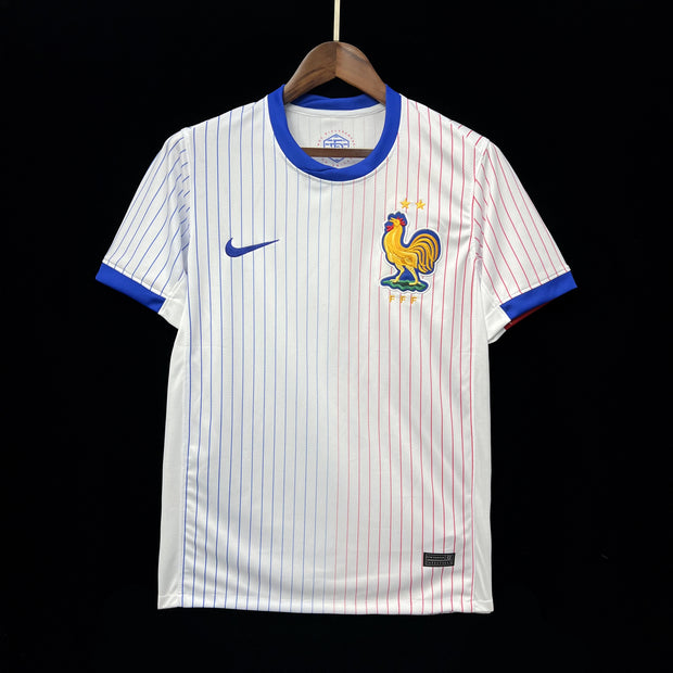 24/25 France away kit