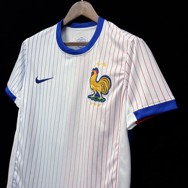 24/25 France away kit