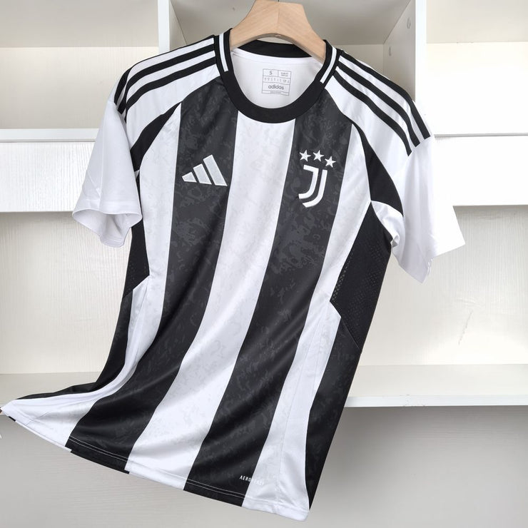 24/25 Juventus Home Kit Size S-XXL