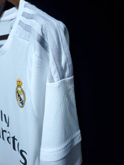 Retro Real Madrid 15-16 home S-XXL