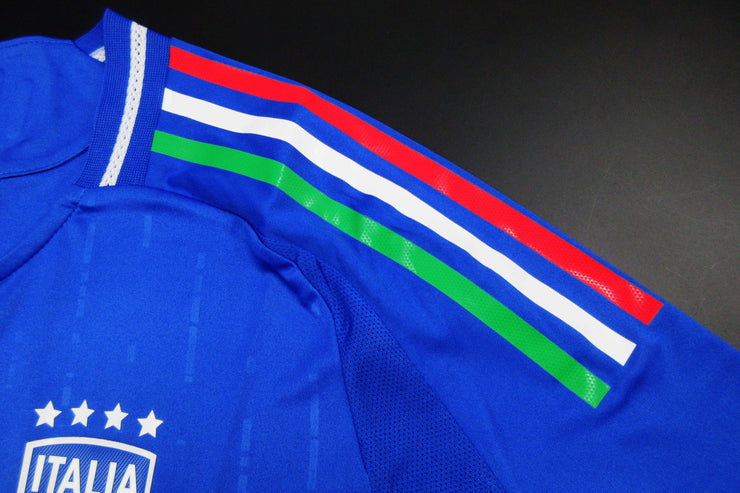 24/25 Italy home  kit Player version