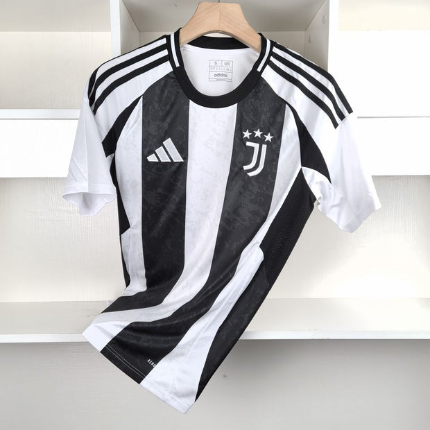 24/25 Juventus Home Kit Size S-XXL