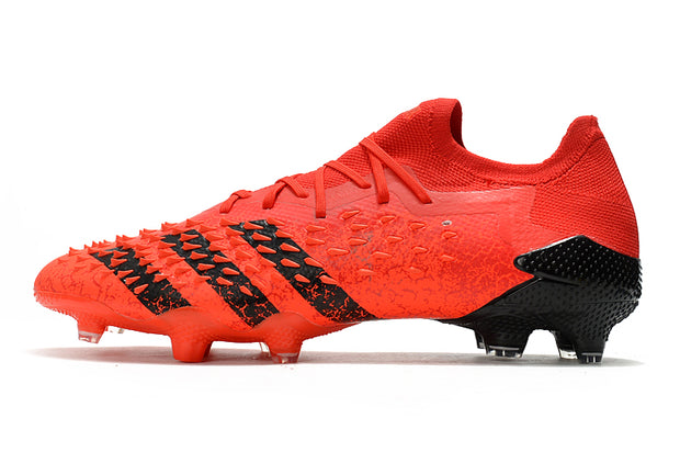 ADIDAS PREDATOR Freak+ FG