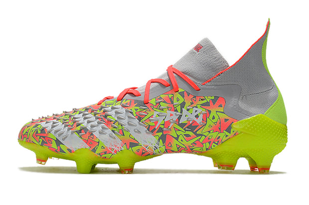 ADIDAS PREDATOR Freak+ FG