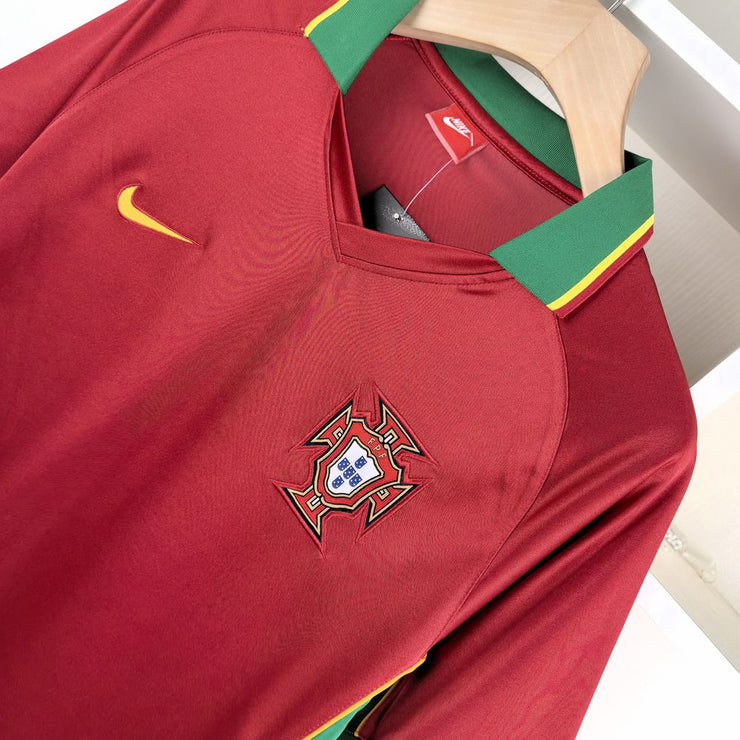 Retro Portugal home kit 1997