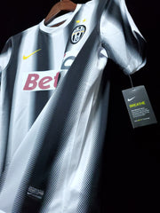 Retro 11-12 Juventus home S-XXL