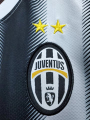 Retro 11-12 Juventus home S-XXL