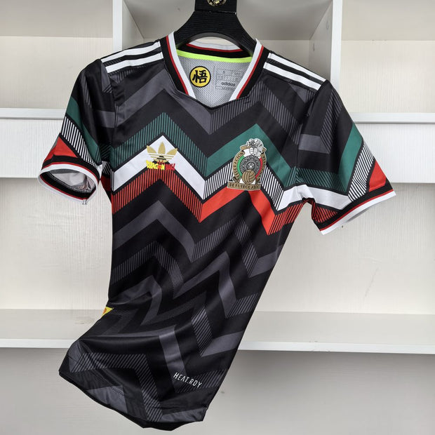 Player Version 24/25 Mexico Dragon Ball kit Size S-XXL