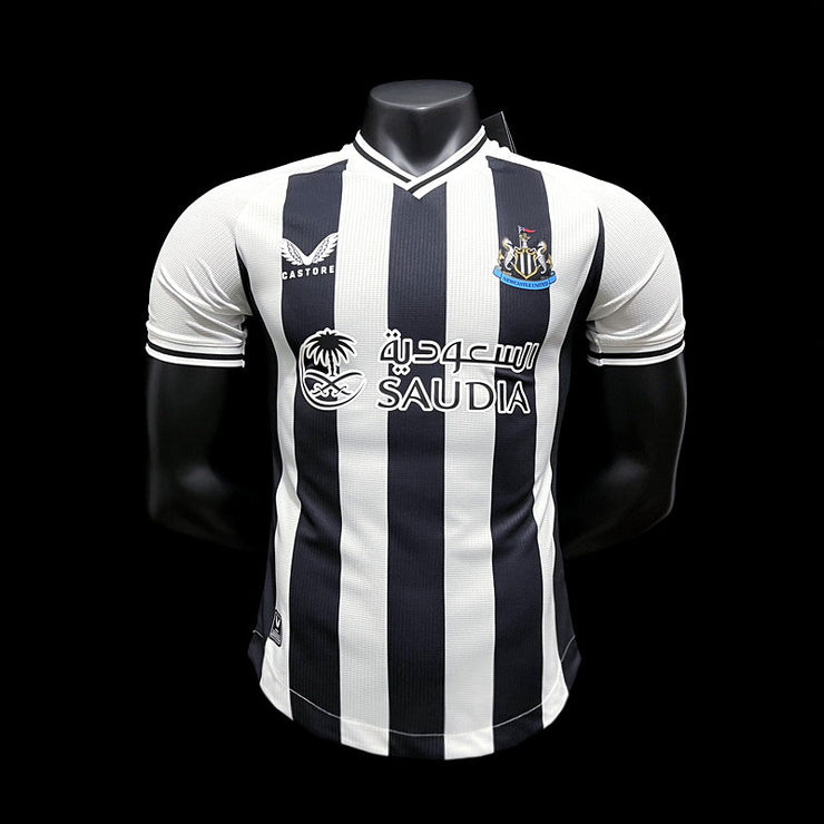 23/24 Players Newcastle Home kit S-XXL