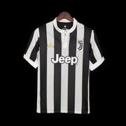 Retro Juventus 17-18 home S-2XL