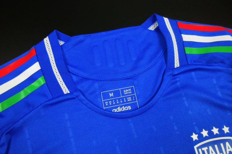 24/25 Italy home  kit Player version